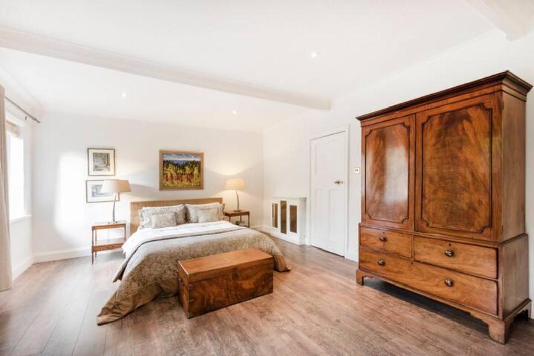 Coach House Villa Woking Kültér fotó