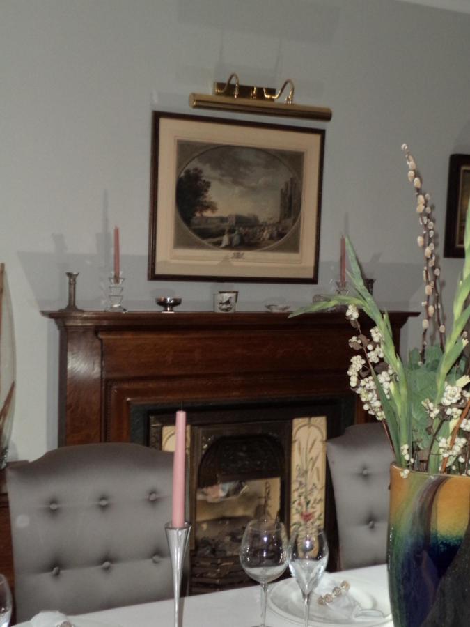 Coach House Villa Woking Kültér fotó